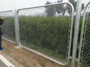 diamond mesh fence